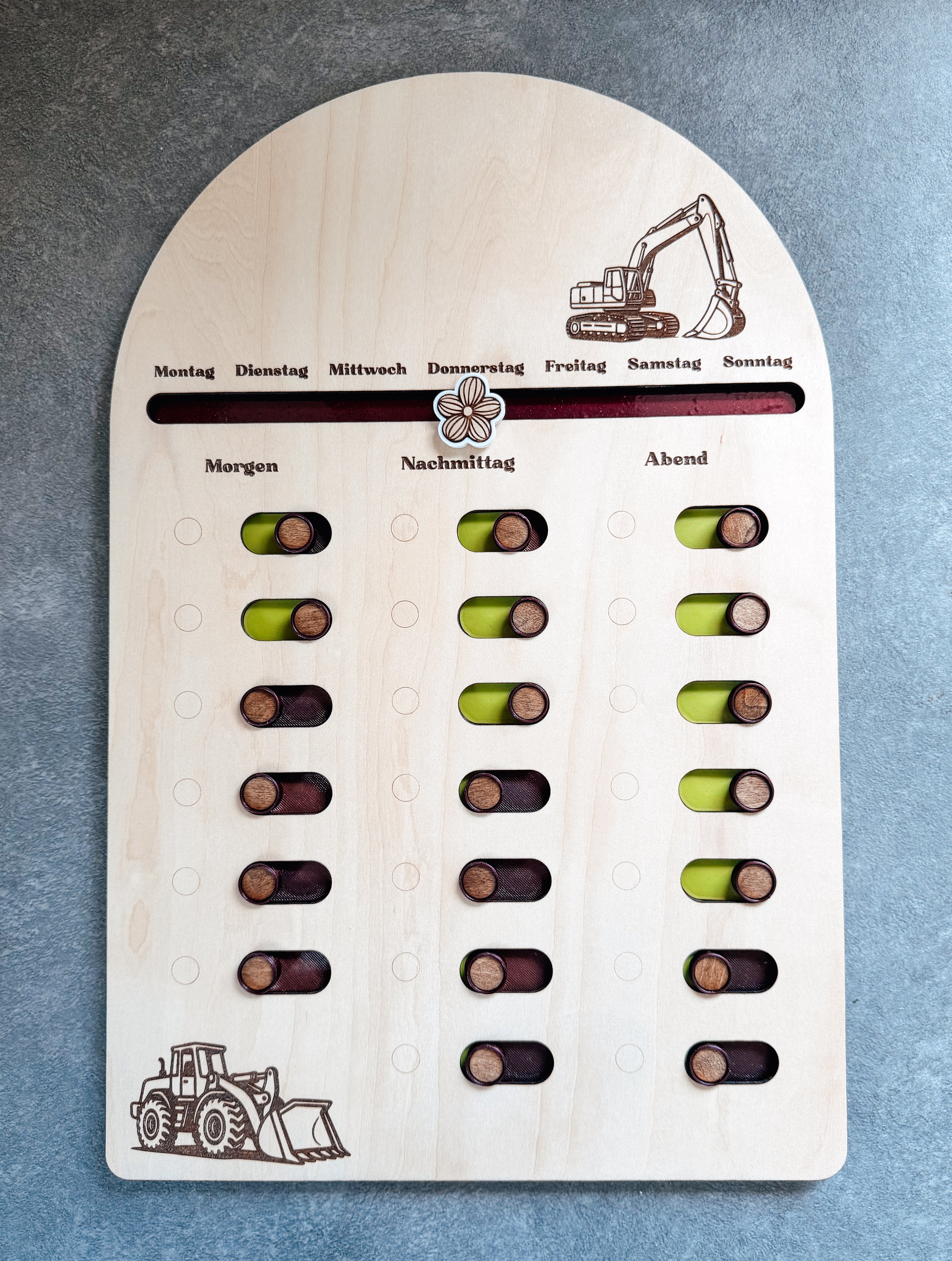 Routineplaner Kinder aus Holz - personalisiert mit Name & Motiv - Morgen- Mittag- und Abendroutine Board mit Klett-Tags | ab 3 Jahren