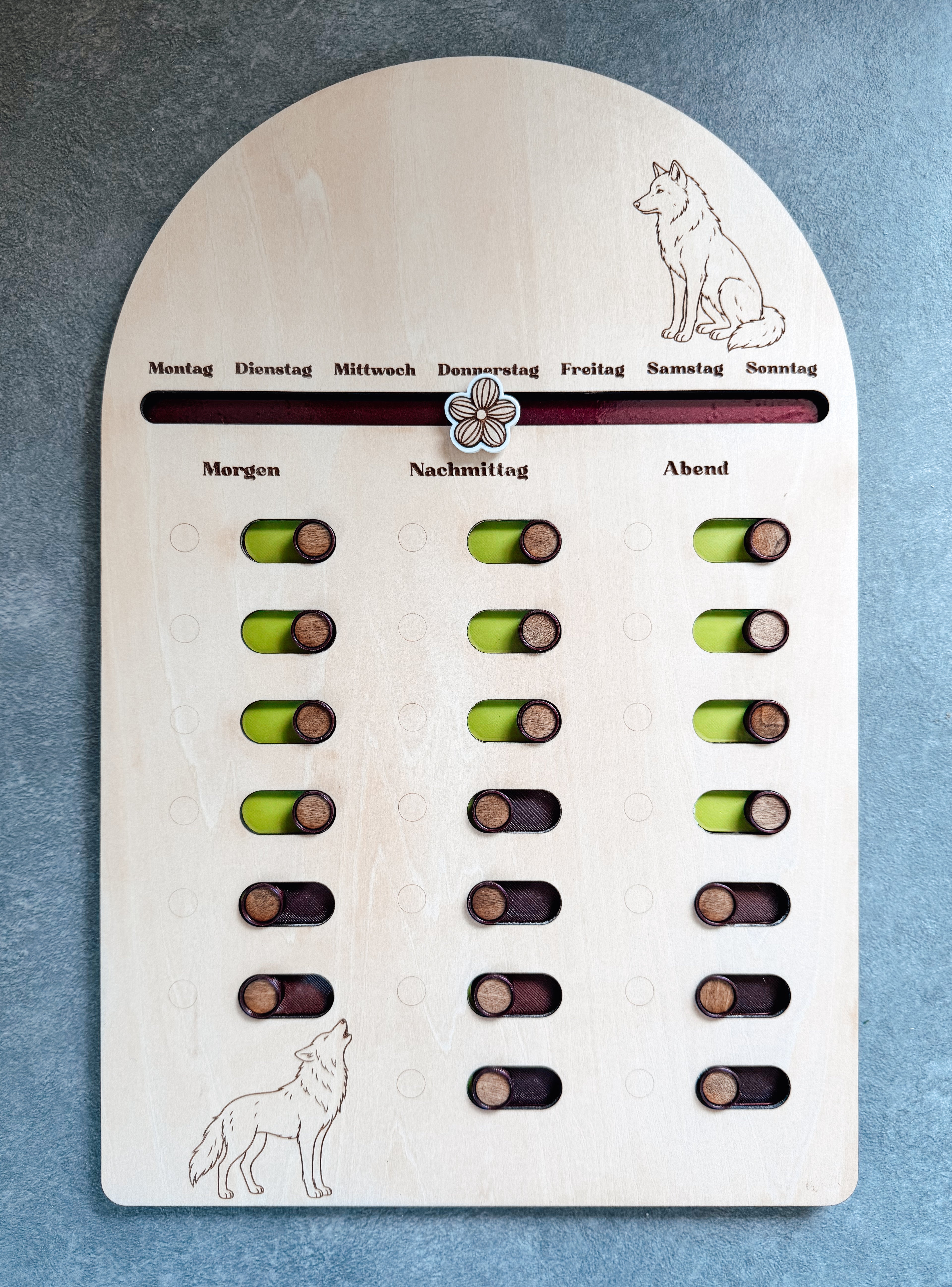 Routineplaner Kinder aus Holz - personalisiert mit Name & Motiv - Morgen- Mittag- und Abendroutine Board mit Klett-Tags | ab 3 Jahren
